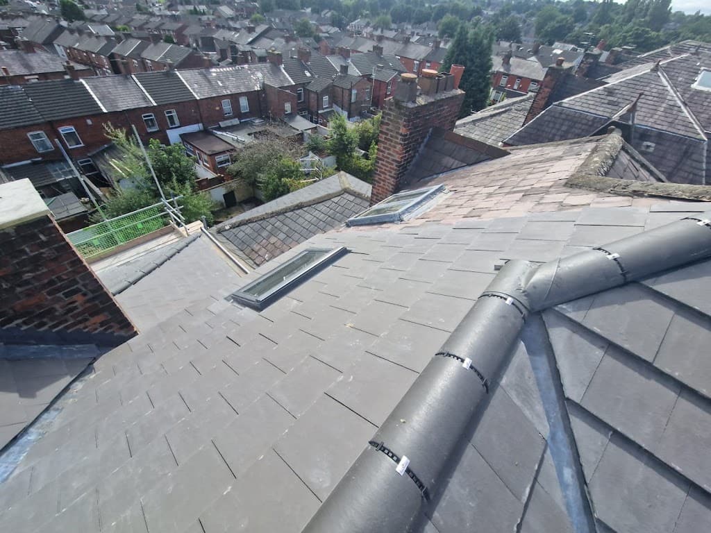 Skyline roofing and building