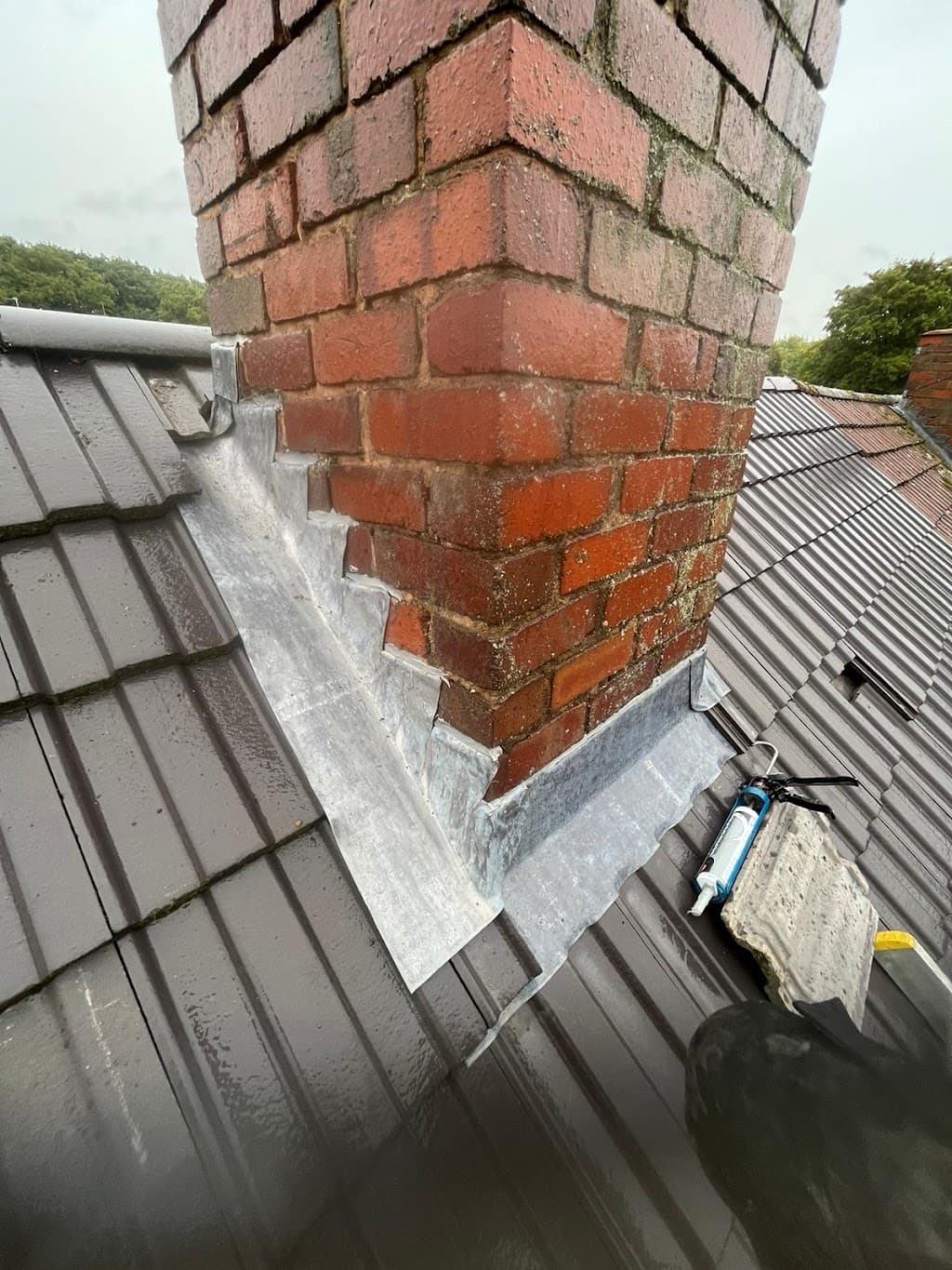 A Star Roofing