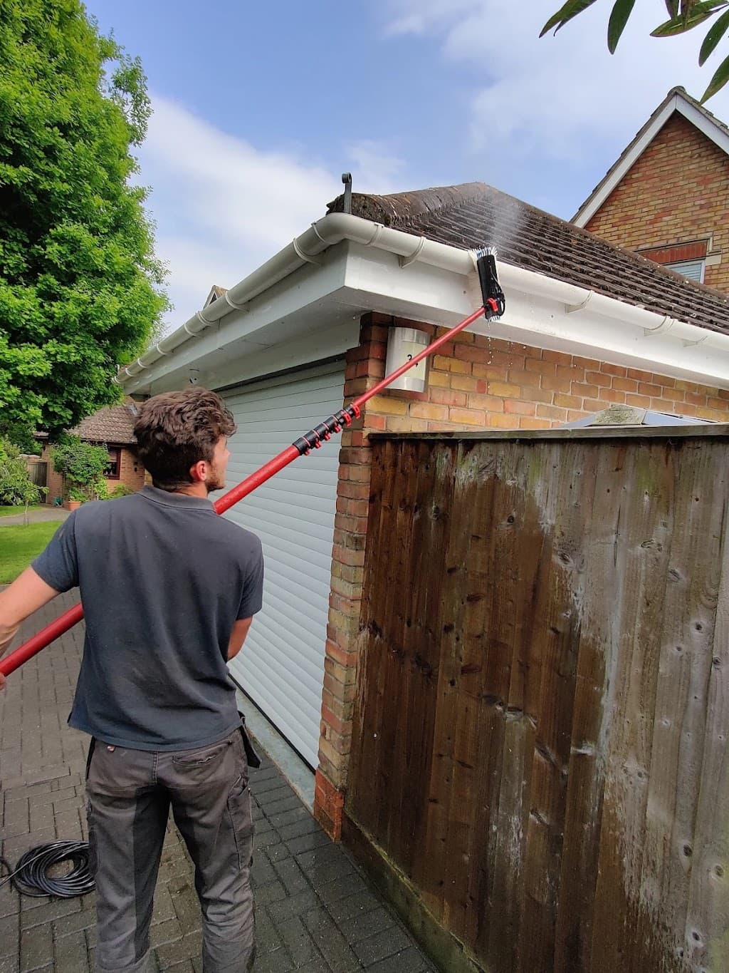 easy Gutter and window cleaning