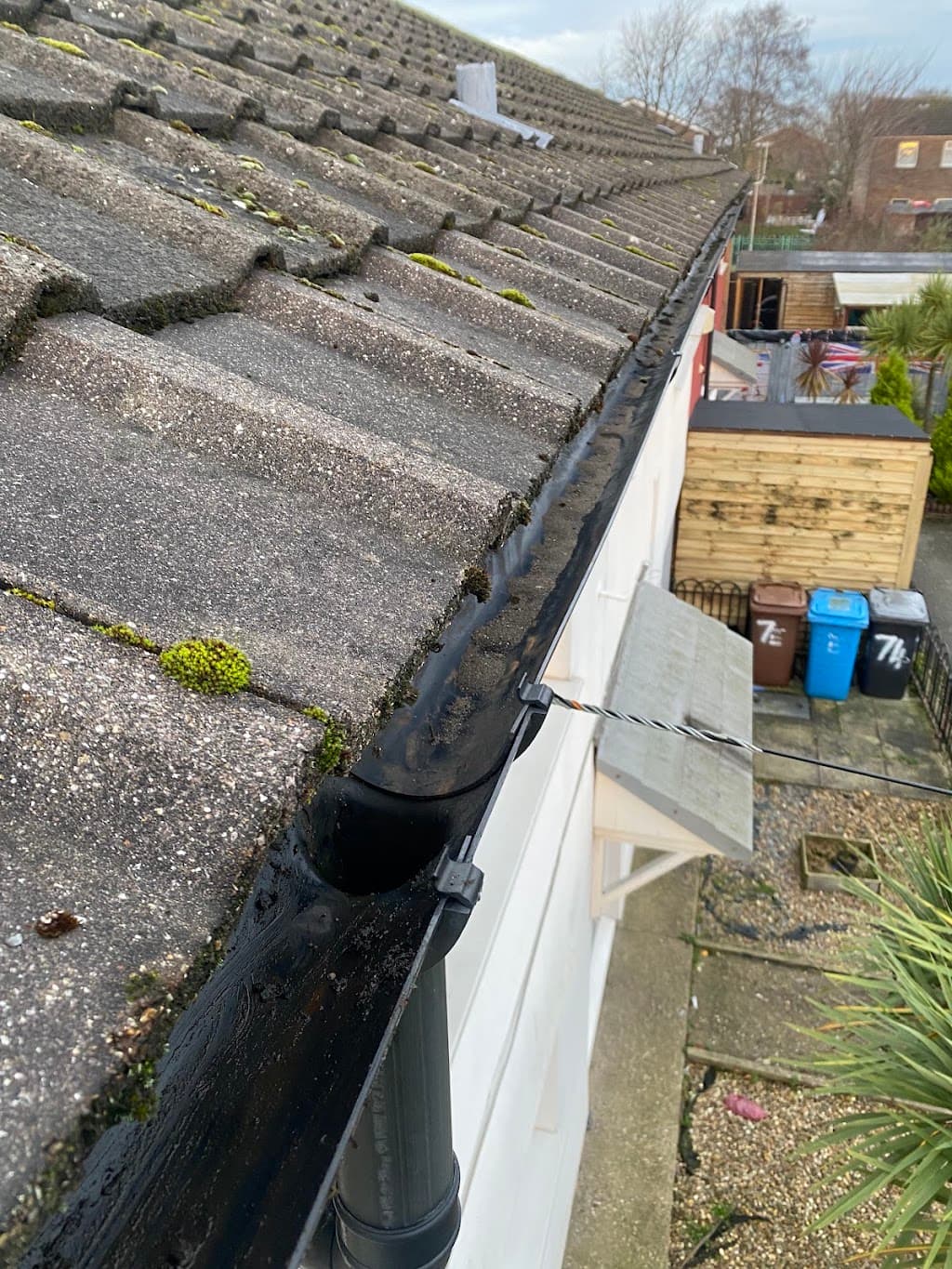 Gutters Cleared Hull