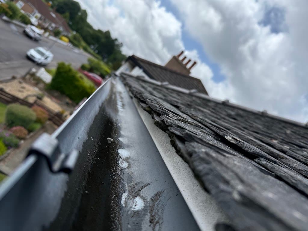 glasgow gutter cleaning & maintenance
