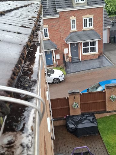 Matt's Gutter Cleaning — Customer photo