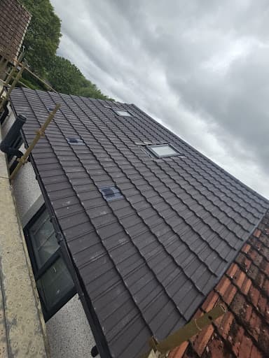 D Hain Roofing — Customer photo