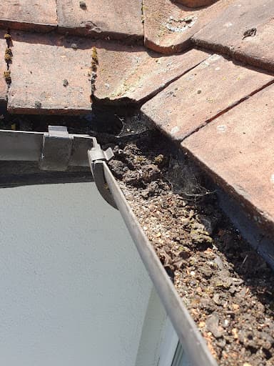 R.C GUTTERS — Customer photo