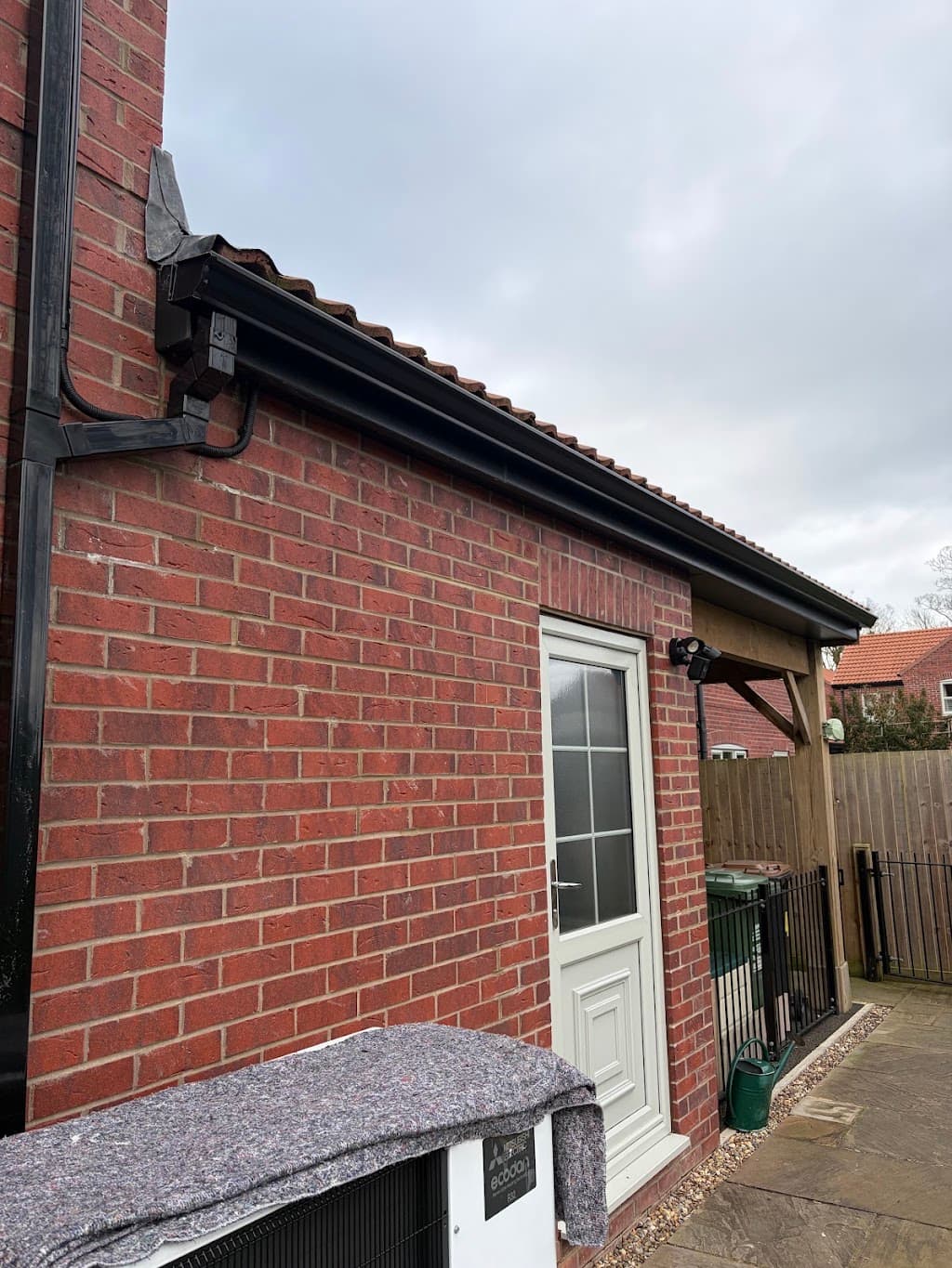 Proflow Seamless Gutters uk