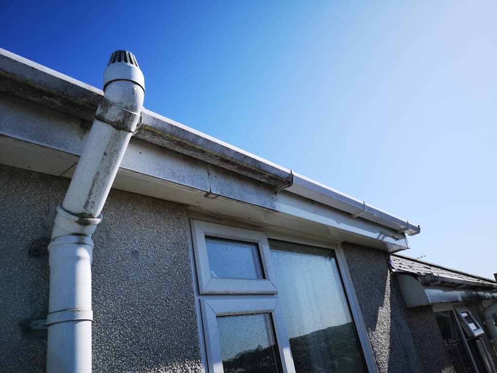 Clean Gutter Plymouth