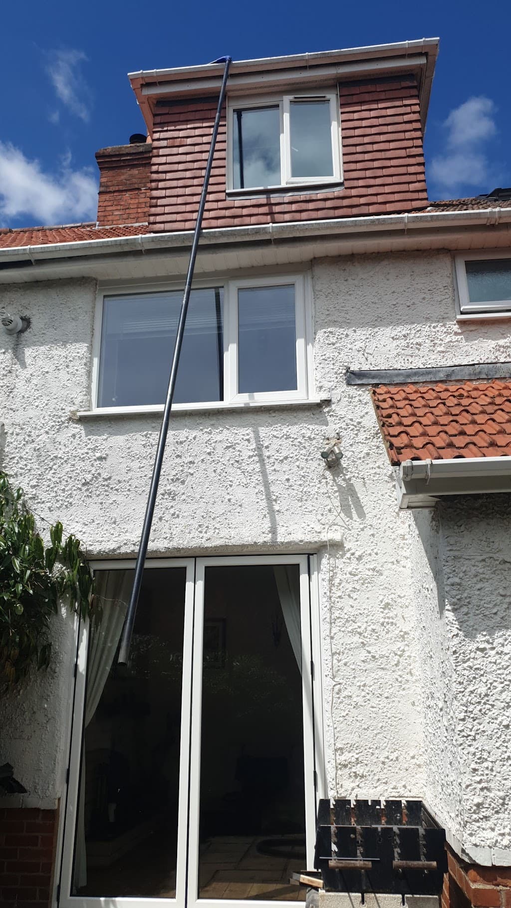 Gleaming Windows | Window & Gutter Cleaning