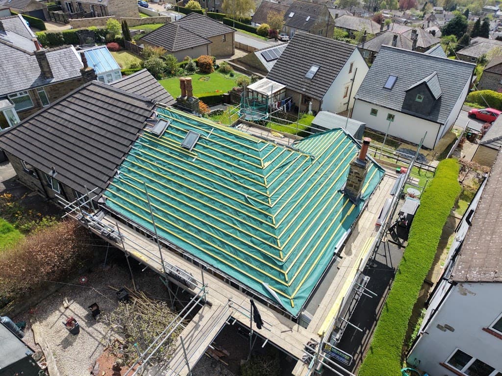 Hewsons Roofing