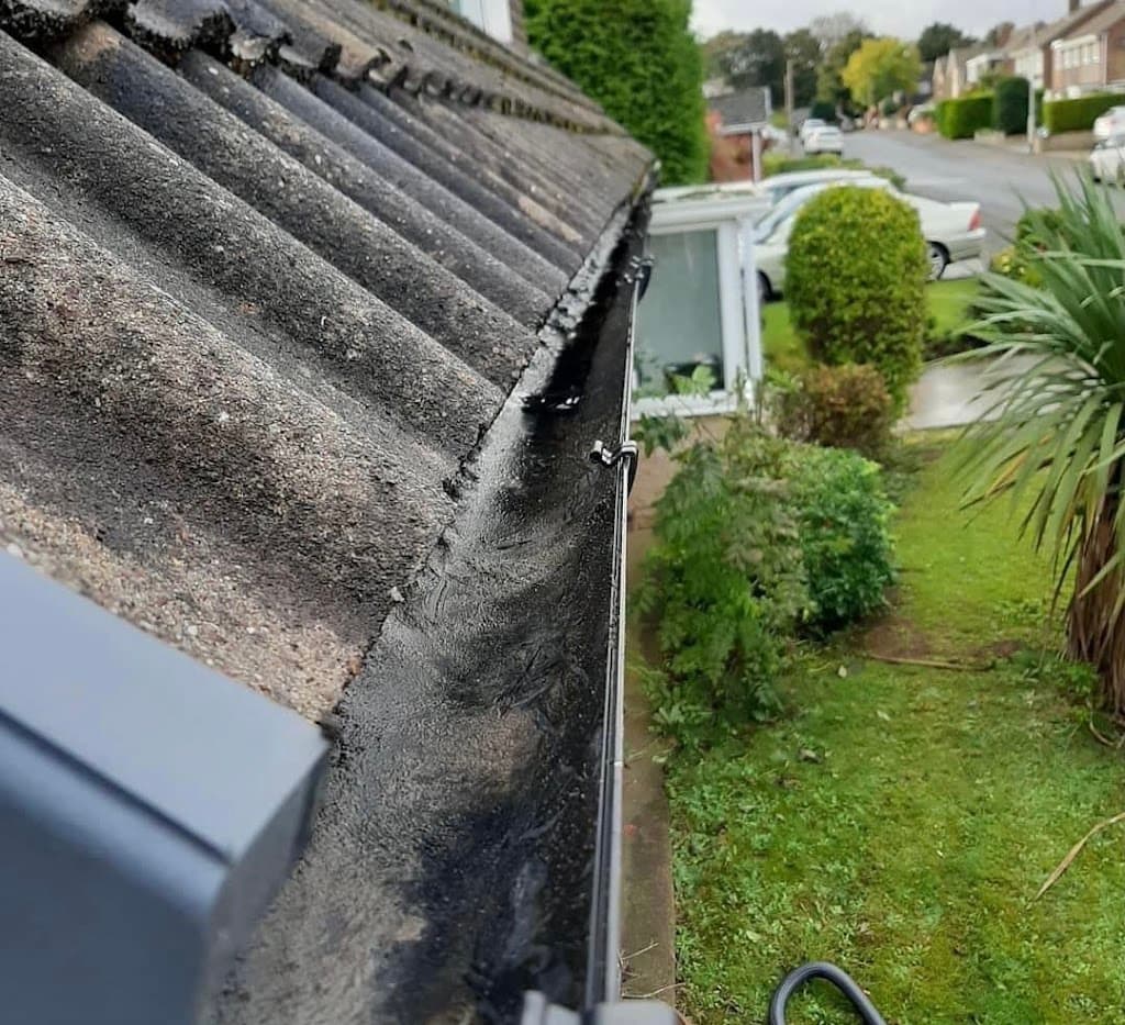 Muck Movers Gutter Cleaning Cardiff